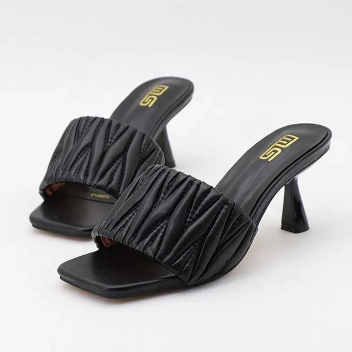 حذاء نسائي كلاسيكي من المطاط الصلب  - Classic Women's Solid Rubber