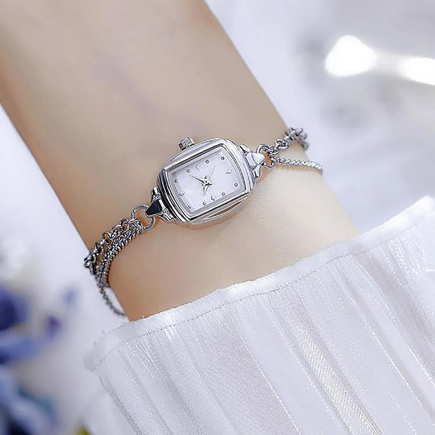 ADSBIAOYE Womens Dainty Rectangle Ultra Thin Waterproof Quartz Watch Ladies Dress Elegant Analog Bracelet Watch