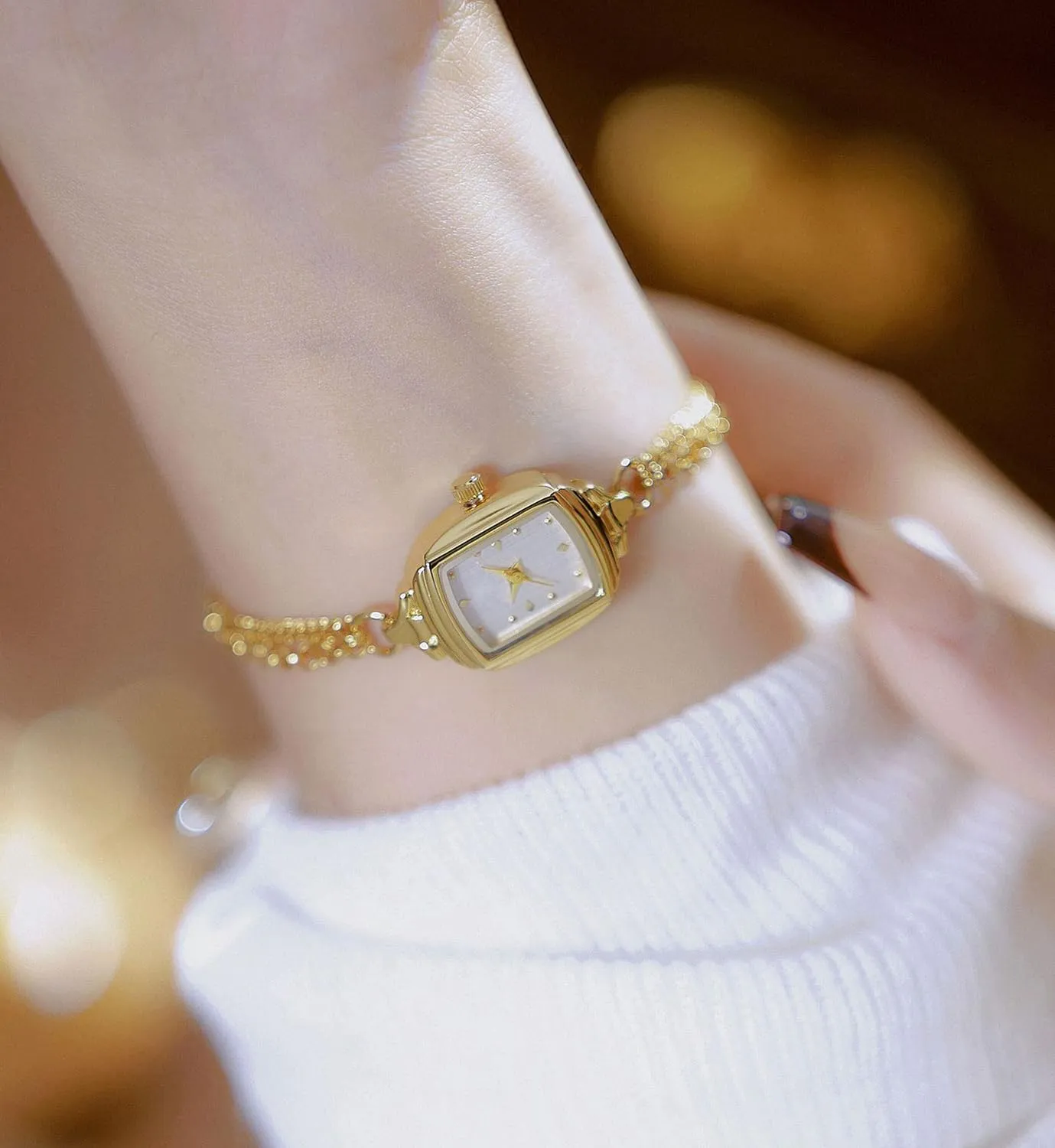 ADSBIAOYE Womens Dainty Rectangle Ultra Thin Waterproof Quartz Watch Ladies Dress Elegant Analog Bracelet Watch