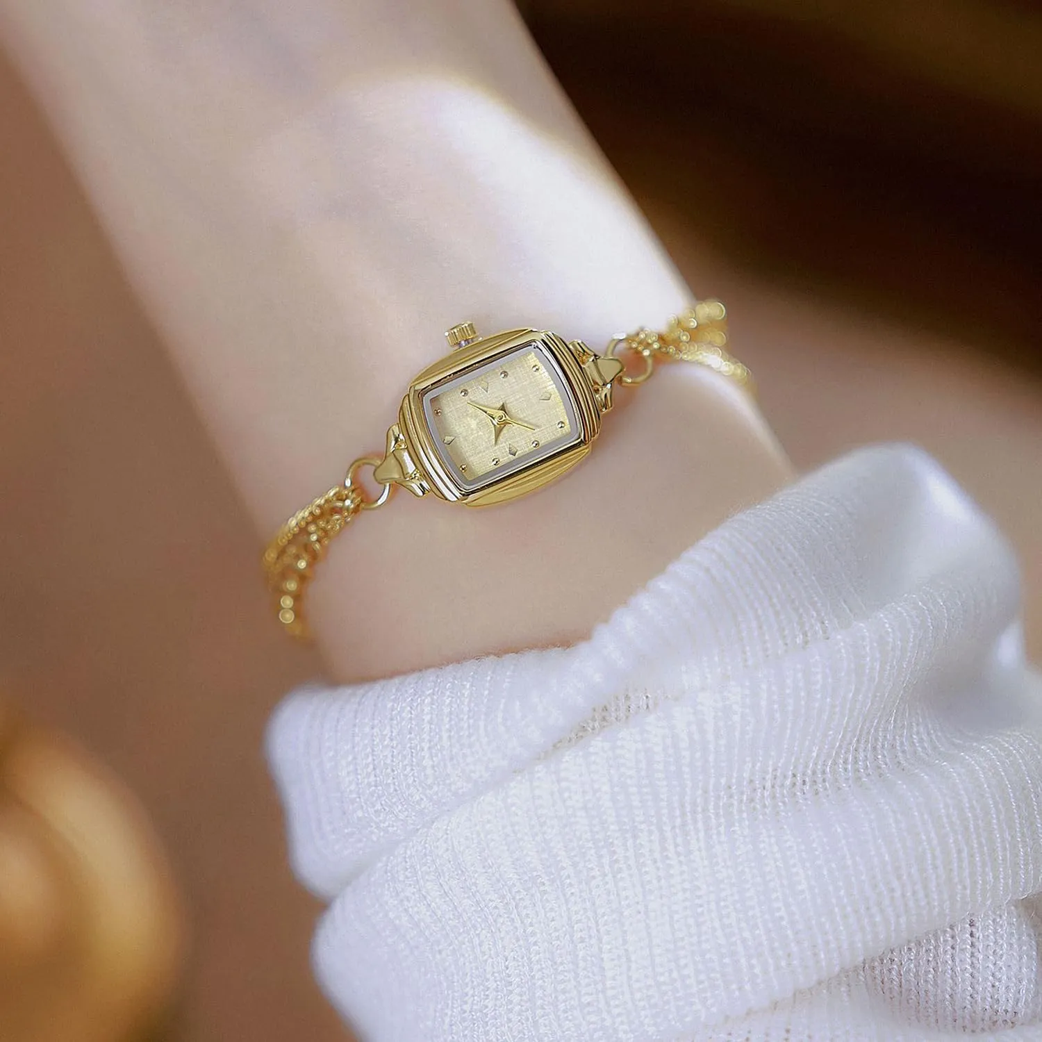 ADSBIAOYE Womens Dainty Rectangle Ultra Thin Waterproof Quartz Watch Ladies Dress Elegant Analog Bracelet Watch