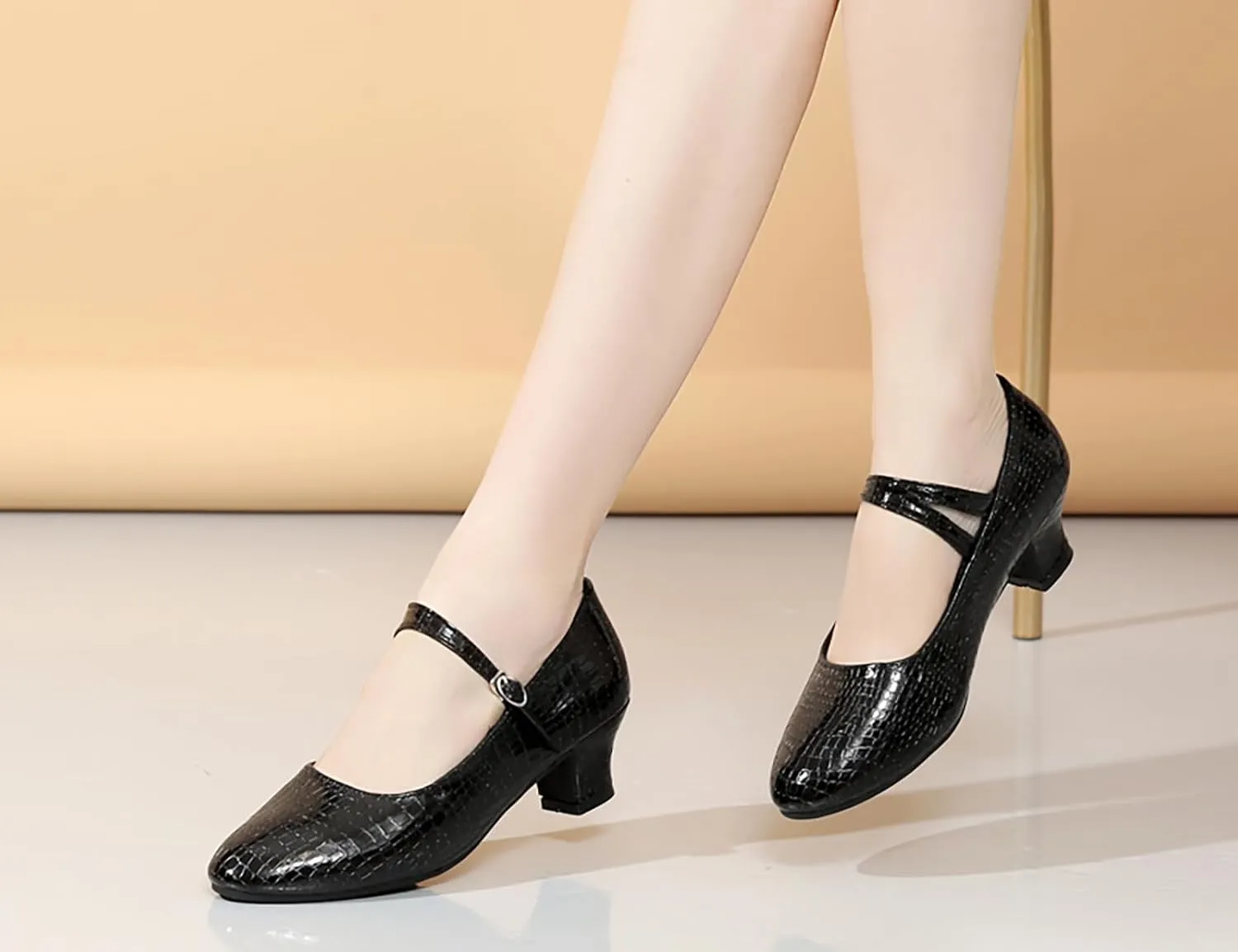 AOQUNFS Women'ss Ballroom Dance Shoes Women's Closed Toe Walts Salsa Latin Dance Shoes,CCZ-813