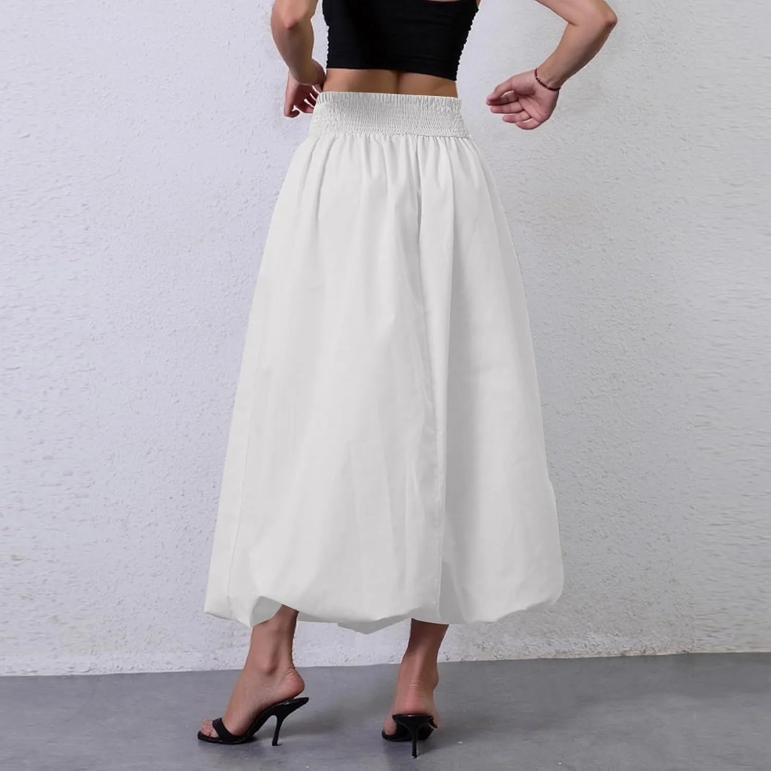 Bubble Midi Skirts for Women Trendy 2025 Summer Smocked Vacation Elastic Waist Flowy A Line Long Skirt with Pockets
