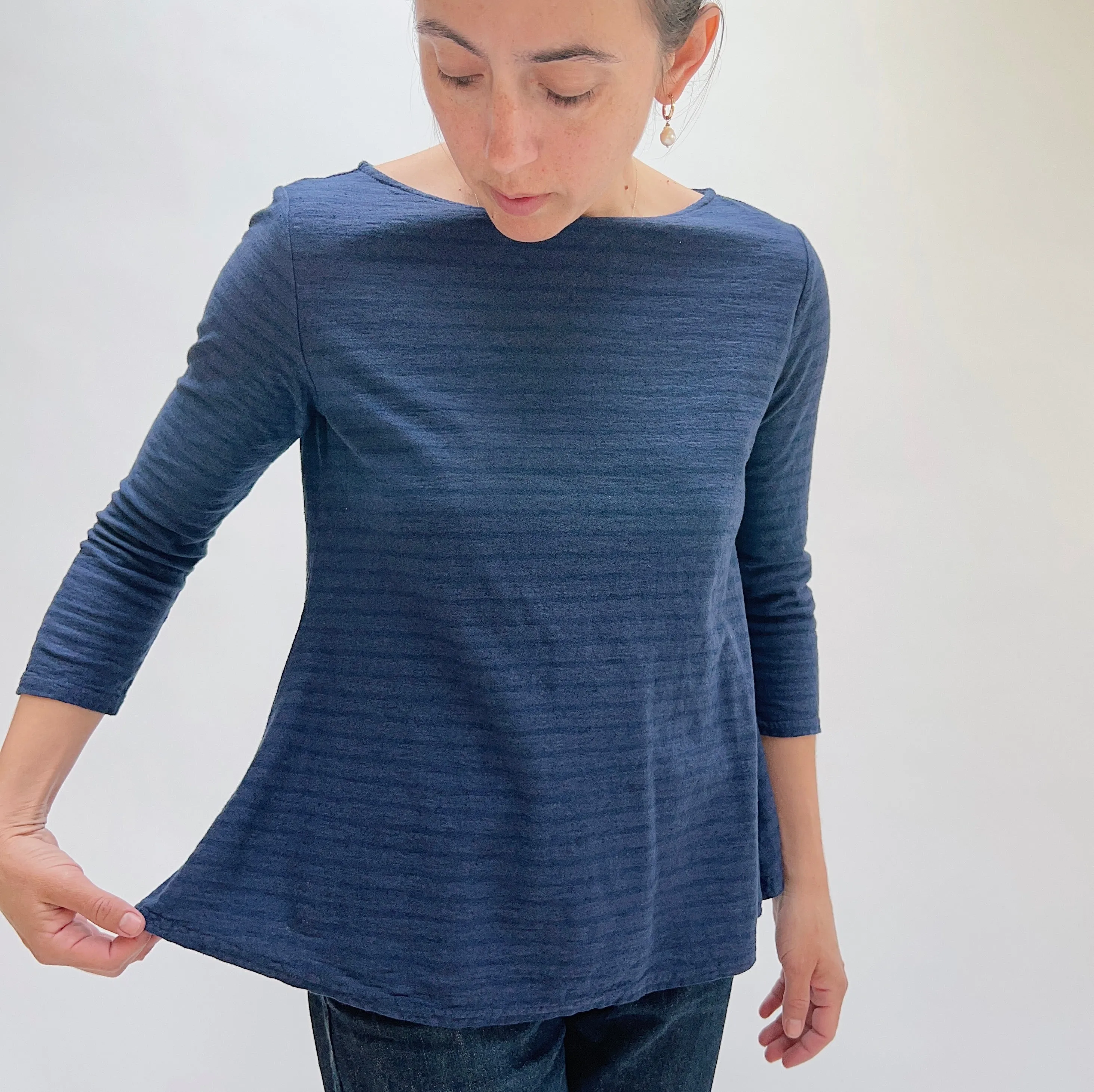 Cut Loose | 3/4 Sleeve A-Line Boatneck Linen Blend Top in Nightsky Stripe