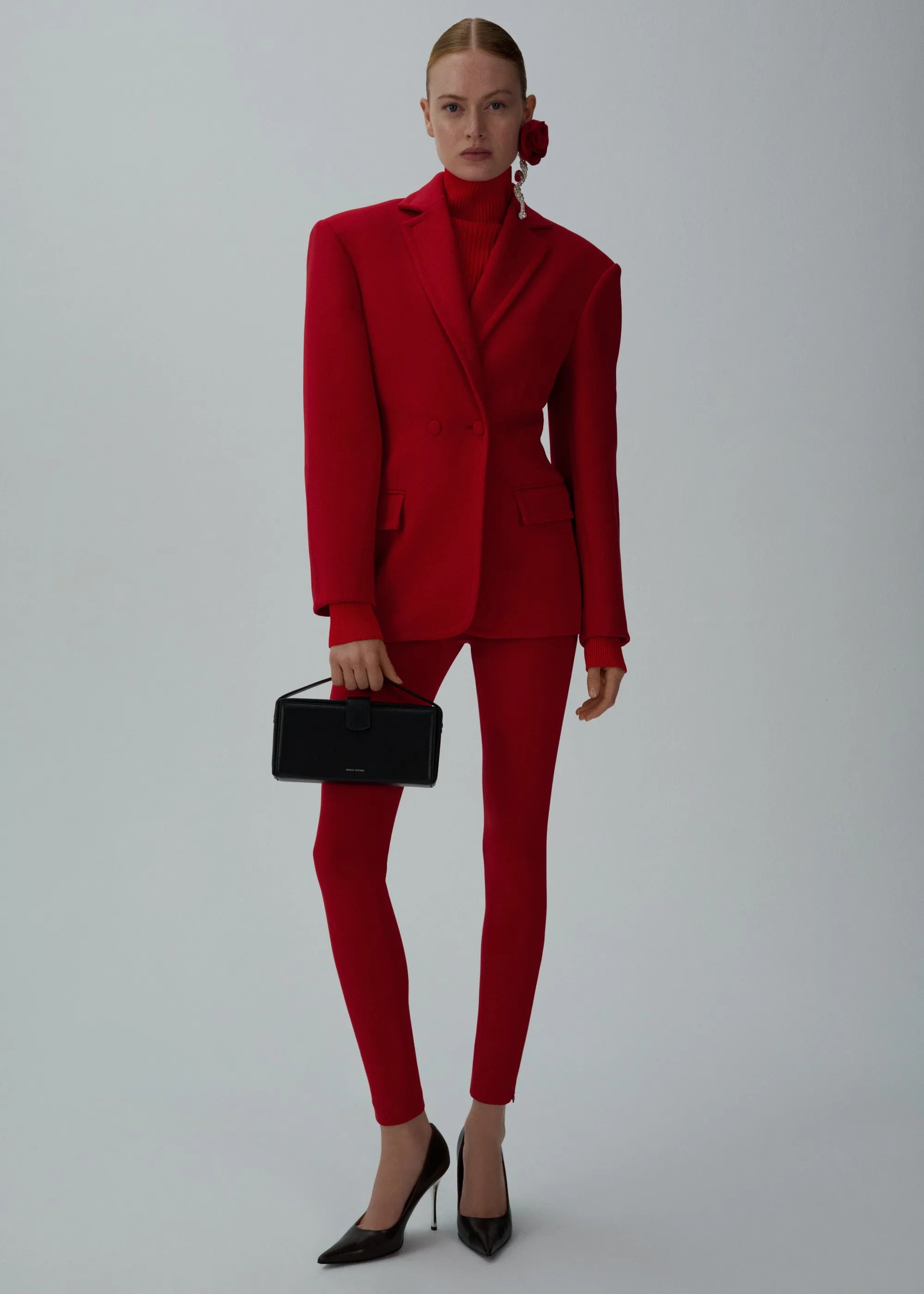 Double-button hourglass blazer in red