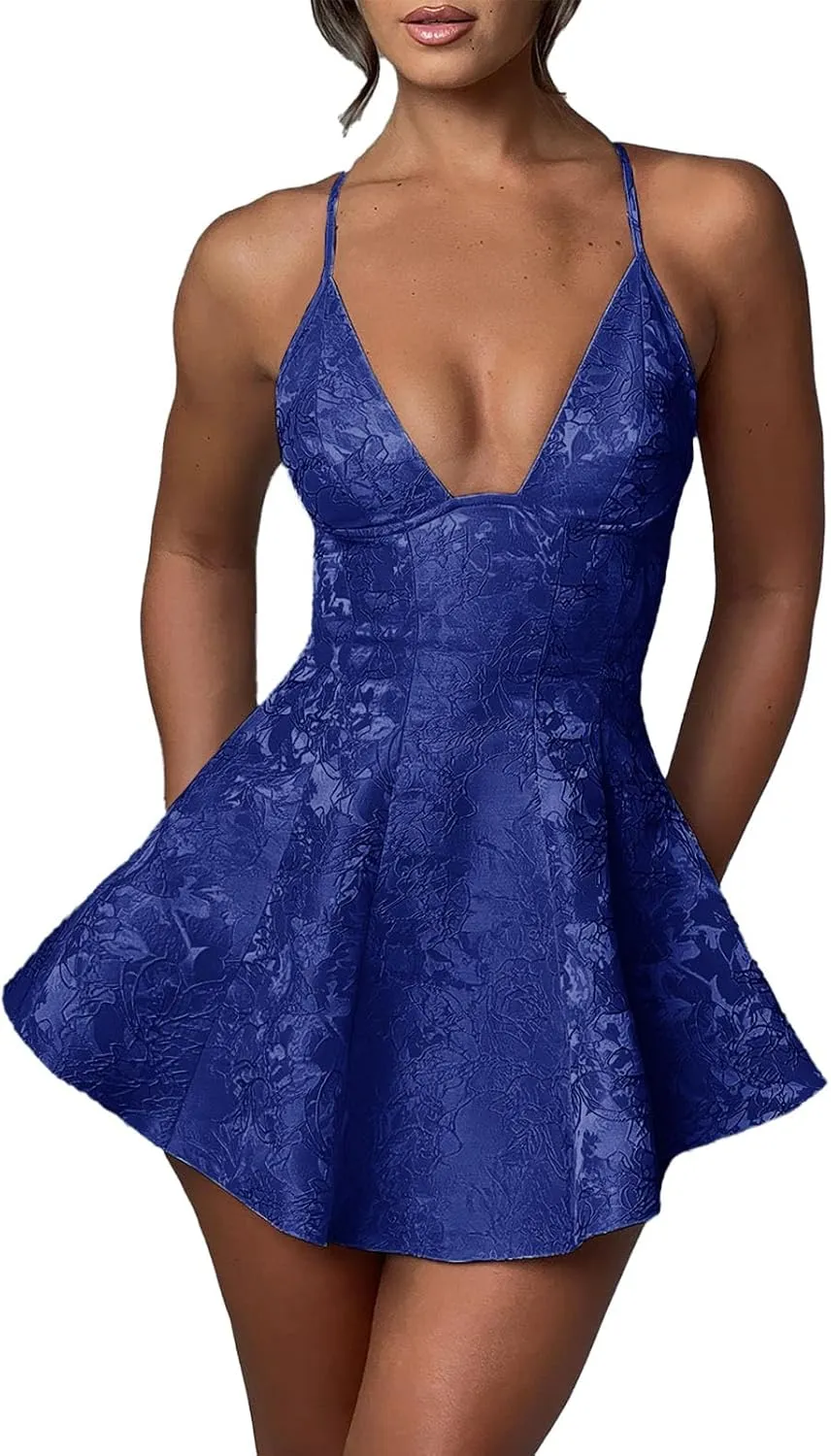 Embroidery Satin Short Homecoming Dress for Teens Halter V Neck Prom Dress A Line Mini Party Cocktial Gowns