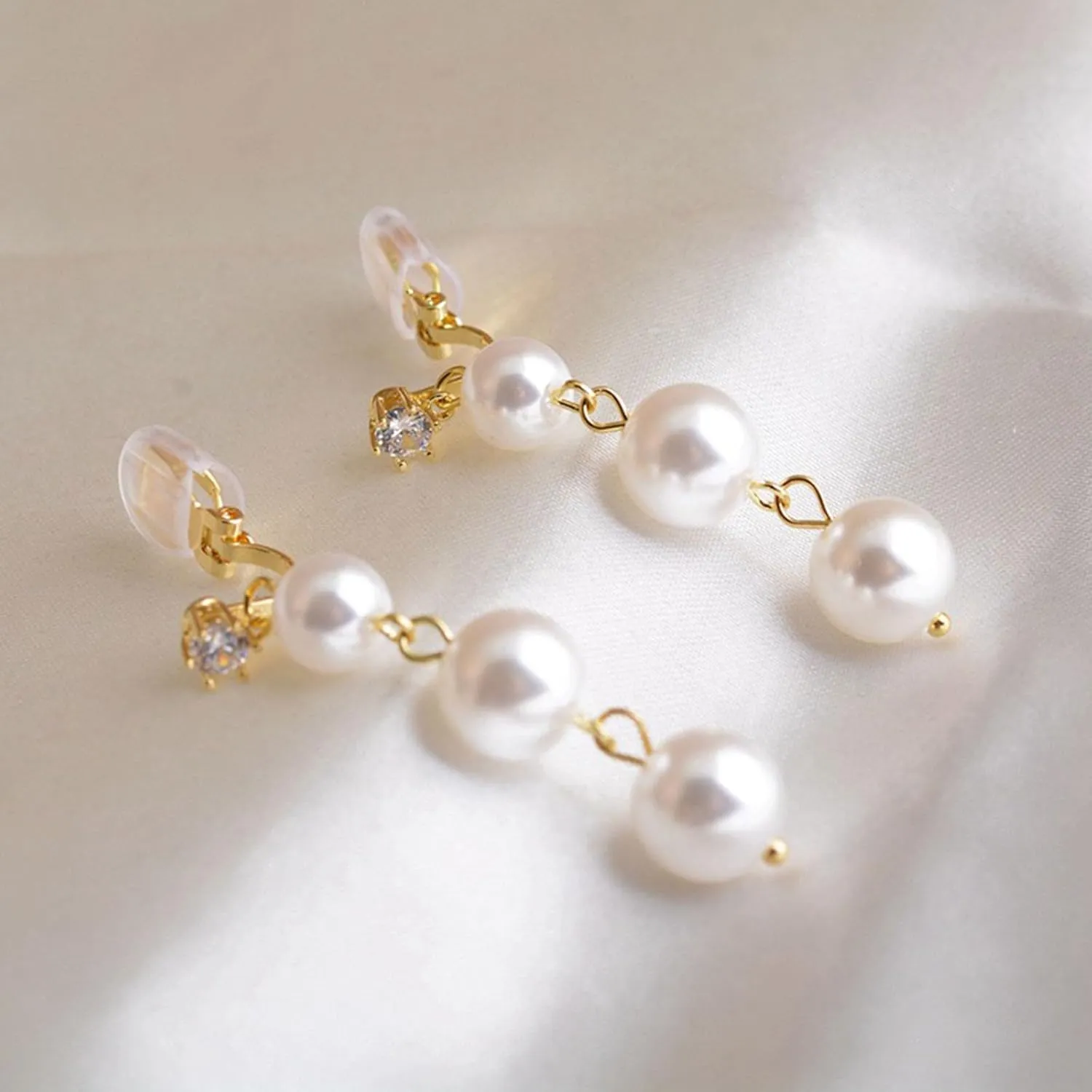 Faux Pearl Clip On Dangle Drop Earrings for Women, No Piercing 14K Gold Plated Pearl Dangly Earring