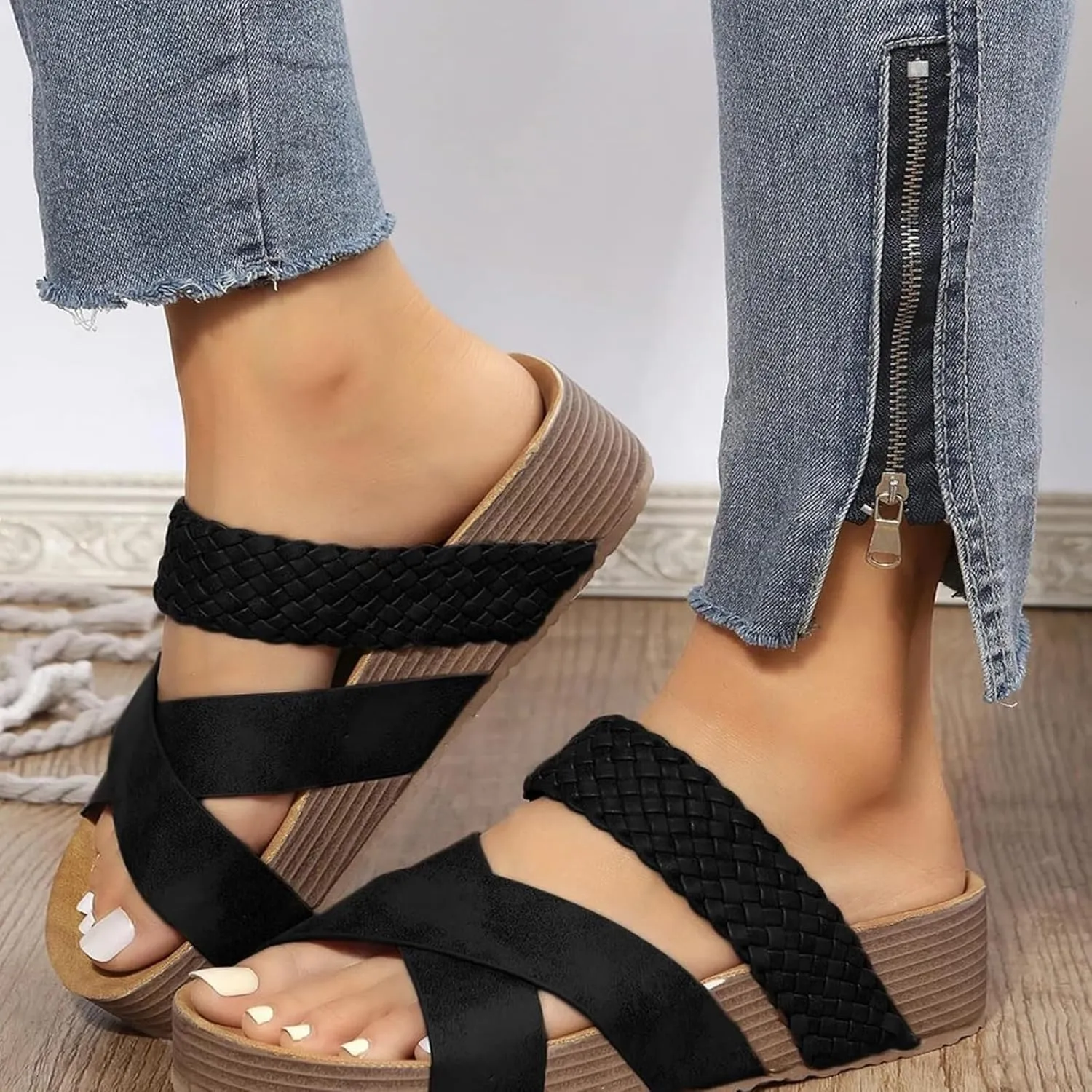 Flat Sandals for Women Summer Dressy Slip on Platform Sandals Cross-Strap Open Toe Wide Width Slippers Walking Beach Shoes