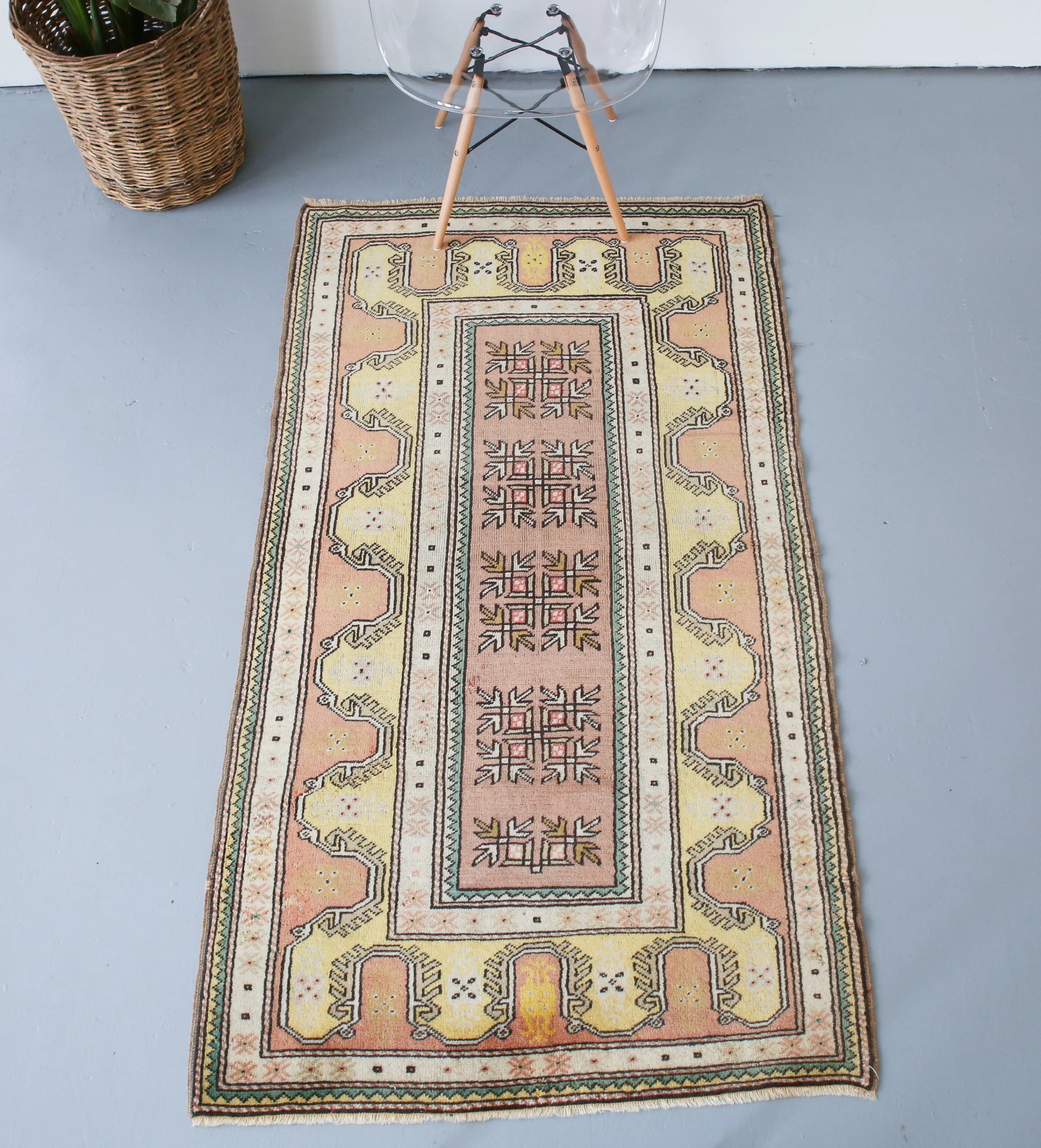 Old Milas Rug 3.7ftx6.4ft