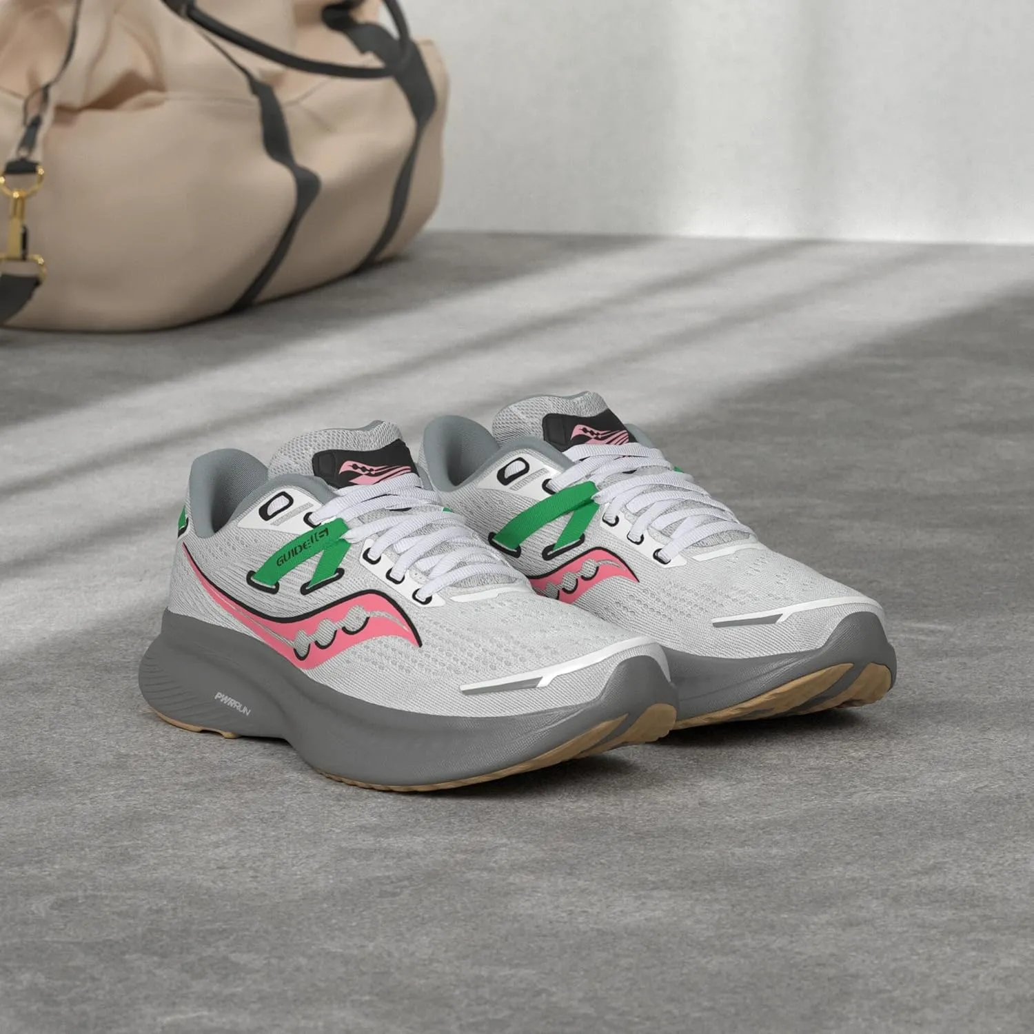 Saucony Women's Guide 16