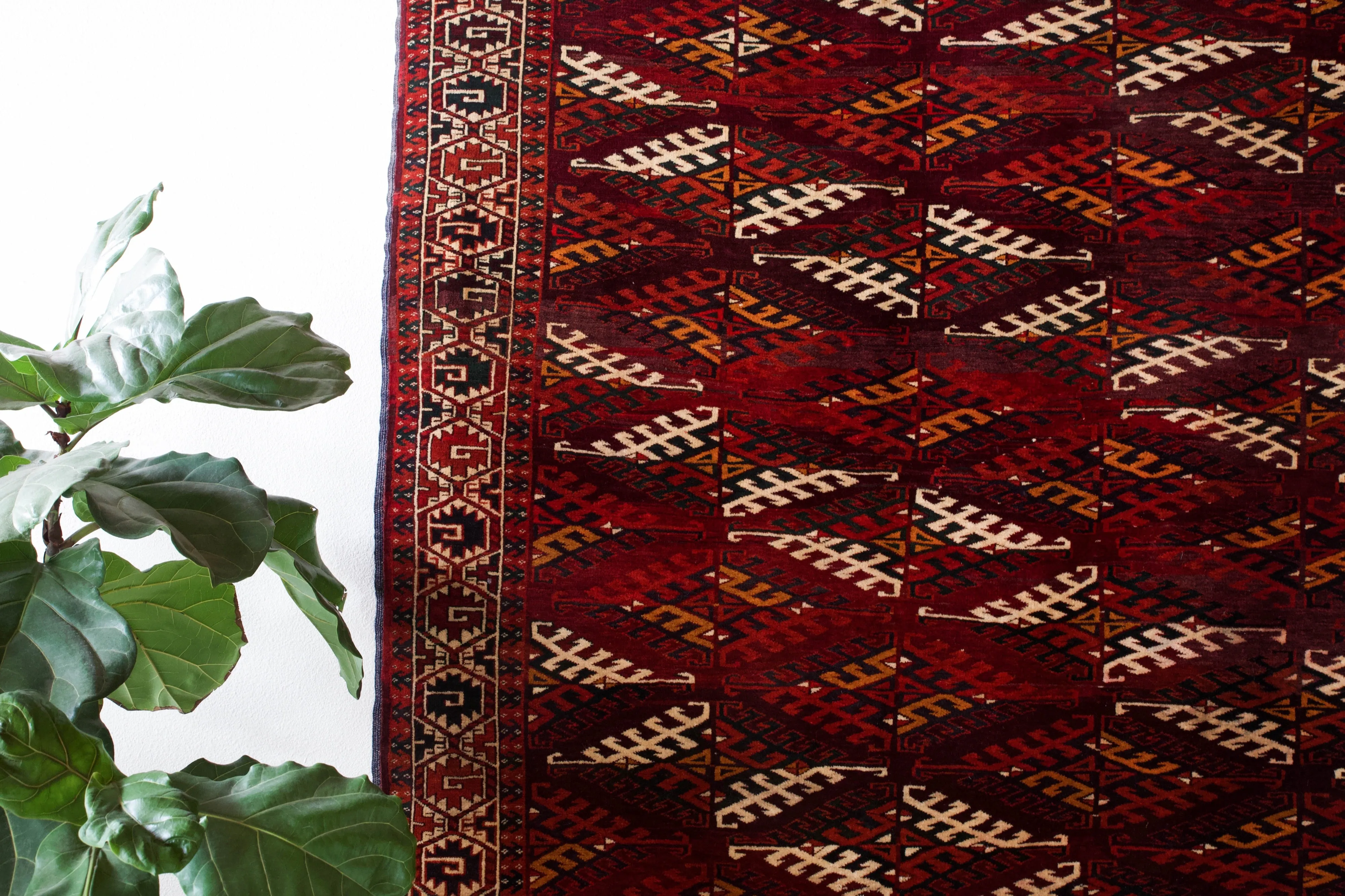 Semi-antique Turkoman Yomut Rug 6'10"x10'10"
