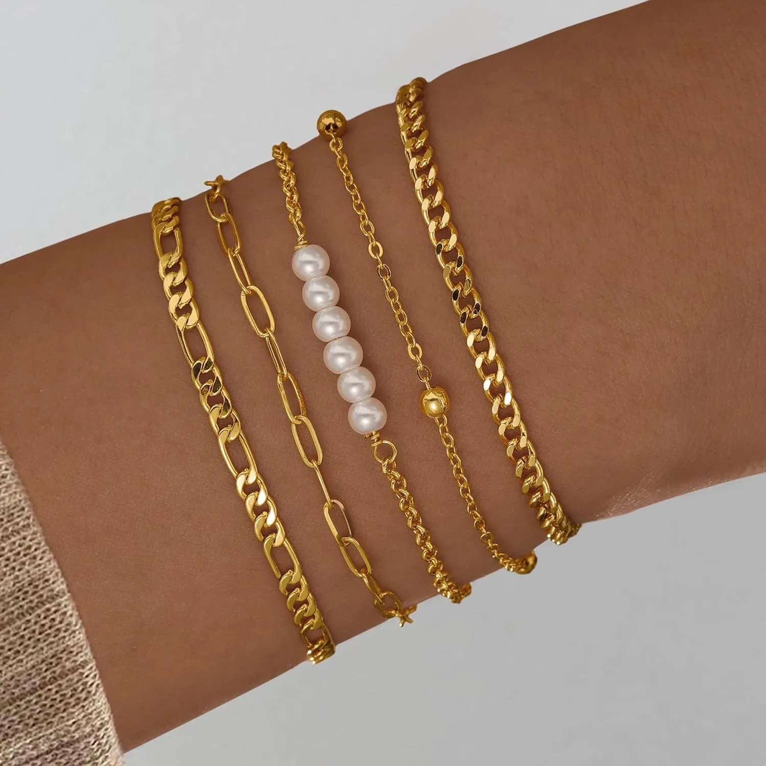 Turandoss Gold Bracelets for Women Trendy - 18K Real Gold Plated Chain Bracelets Gold Jewelry Sets for Women Dainty Stackable Cuban Beaded Paperclip Link Chain Pearl Bracelets Gold Bracelets for Women