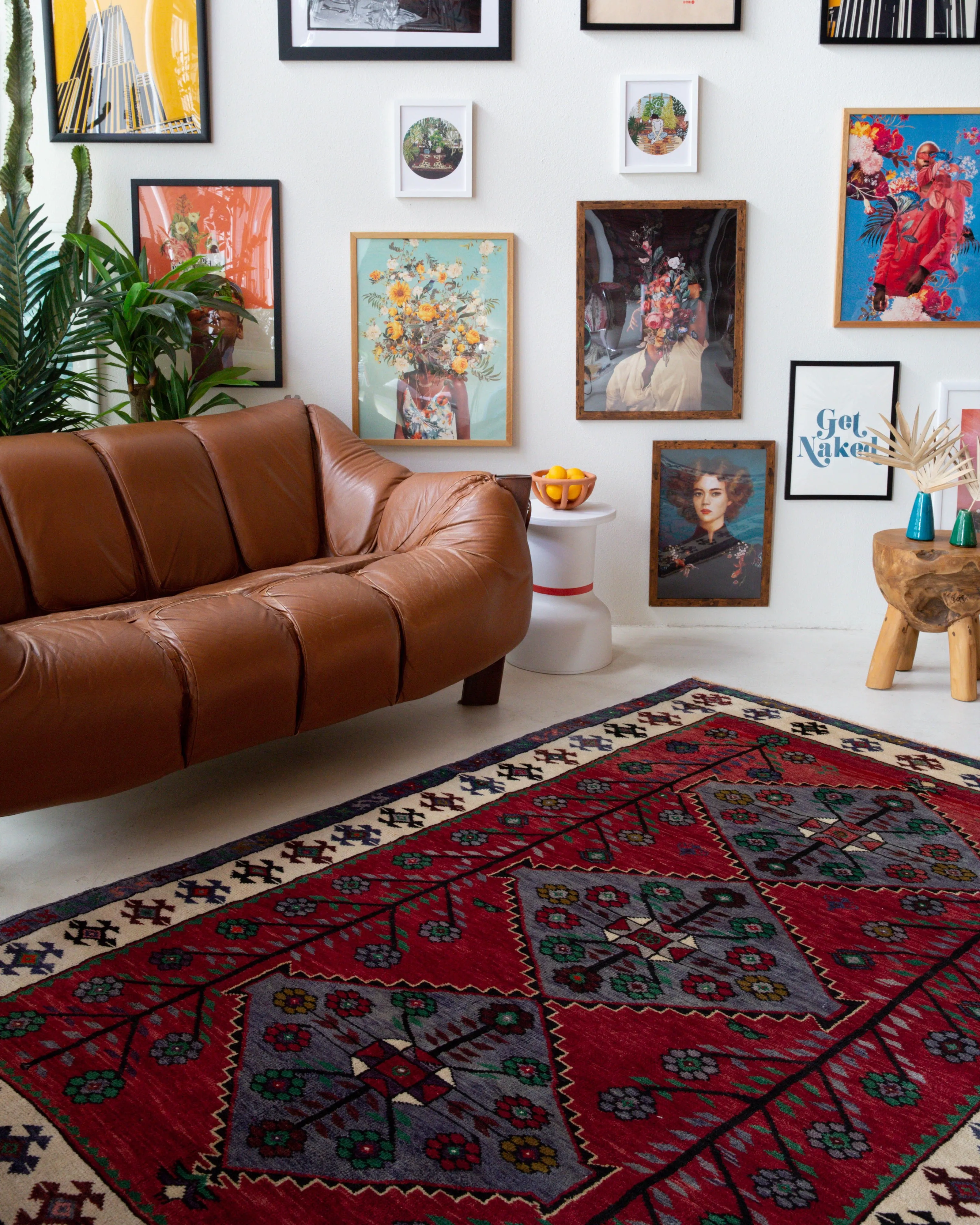 Vintage Balikesir Karakecili Rug 5'6"x7'11"