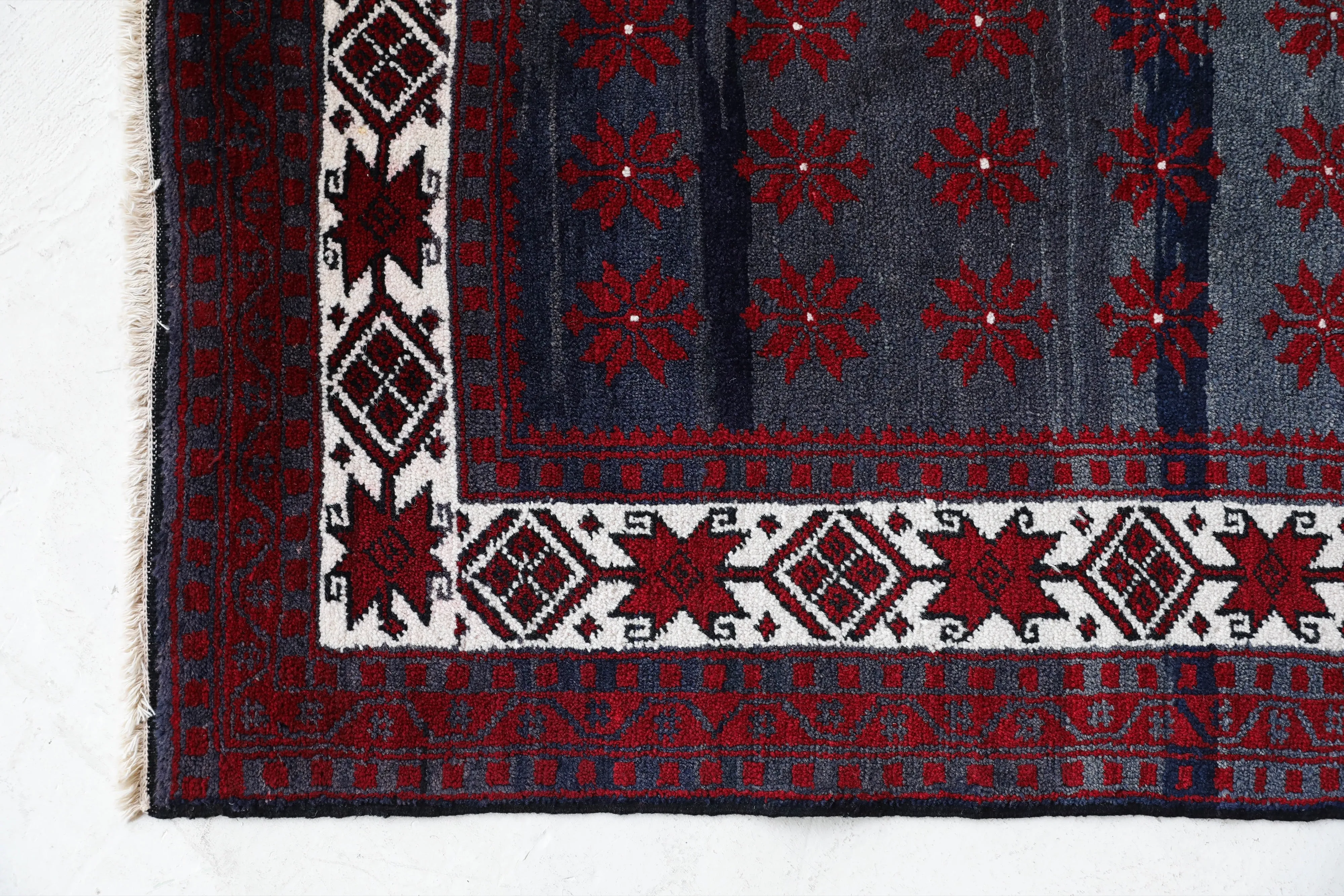 Vintage Balikesir Rug 5'x8'2"