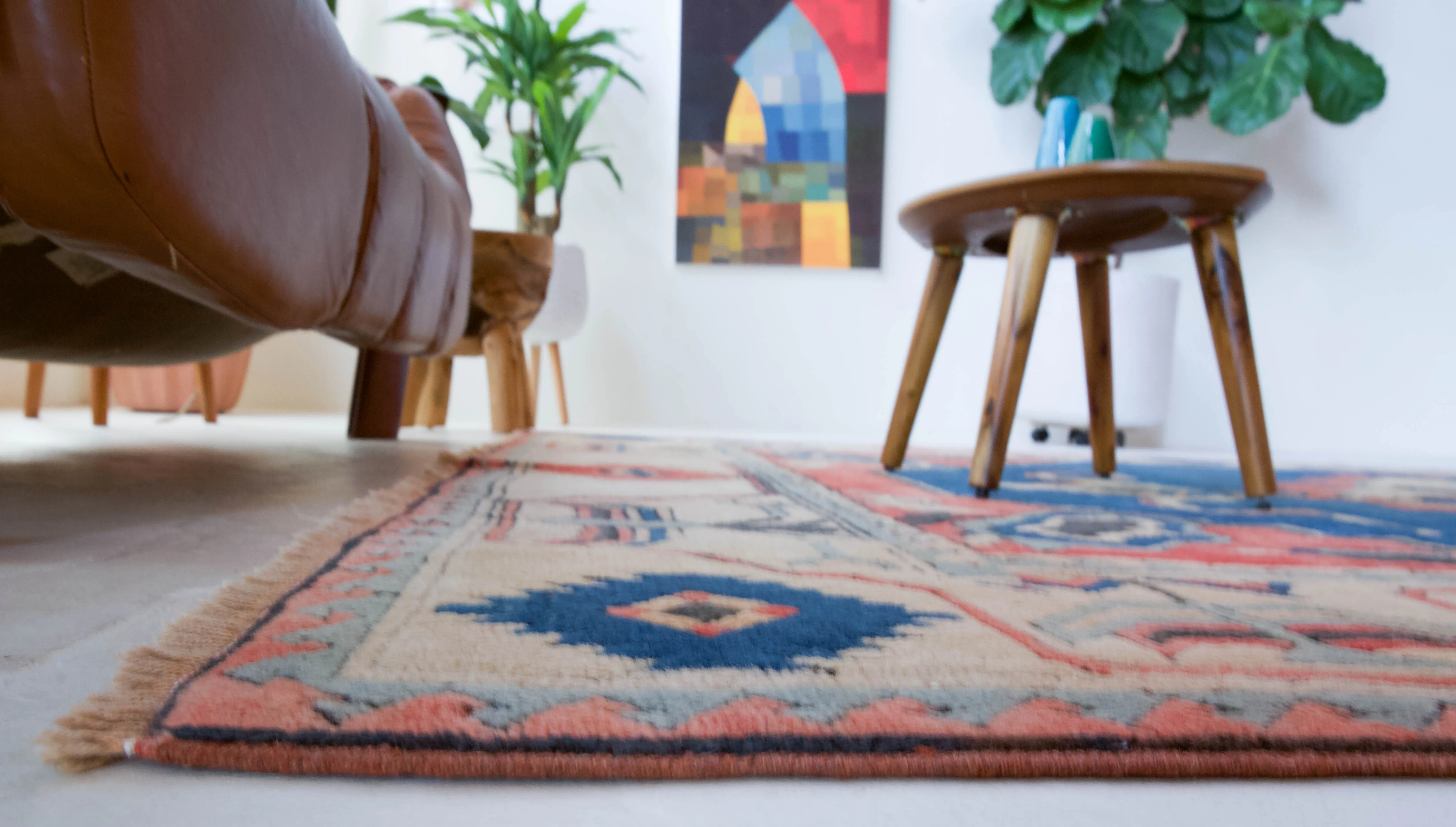 Vintage Caucasian style central Anatolian Rug 7'3"x9'10"