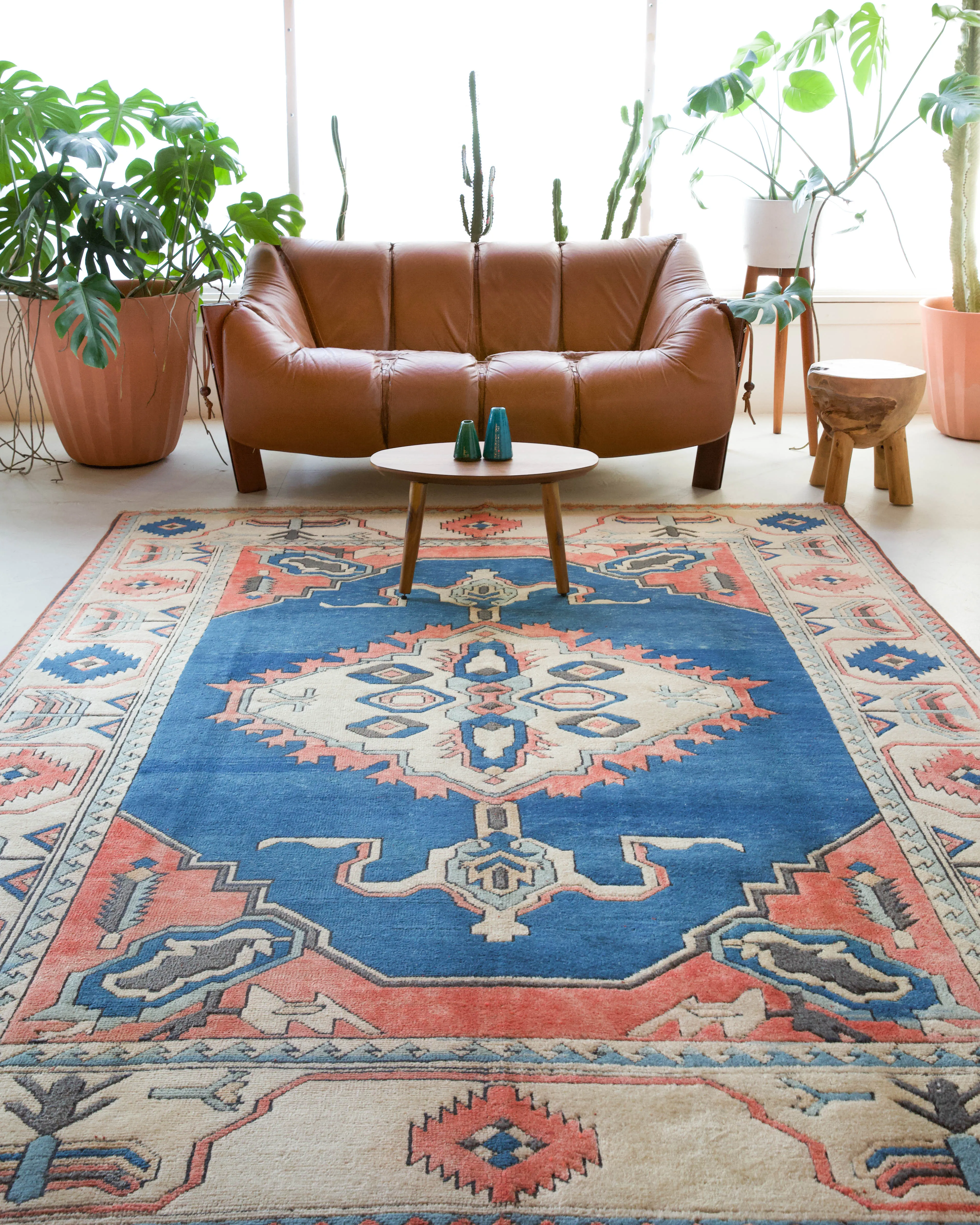 Vintage Caucasian style central Anatolian Rug 7'3"x9'10"