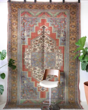 Vintage Turkish central Anatolian Rug 6'6"x10'