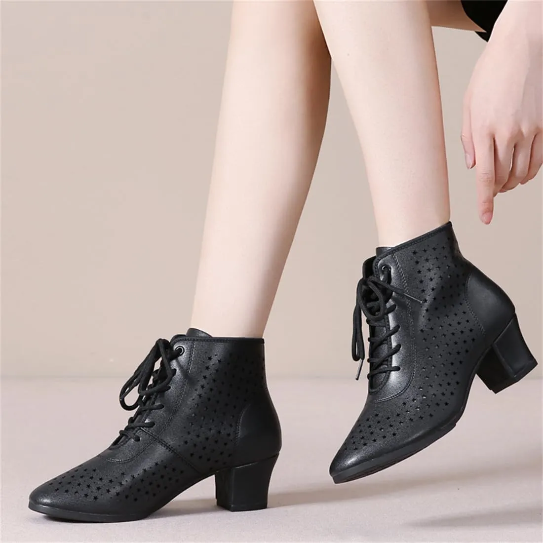 Women Ballroom Dance Shoes, Lace Up Performence Practice Dance Shoes Fashion High Top Jazz Boots
