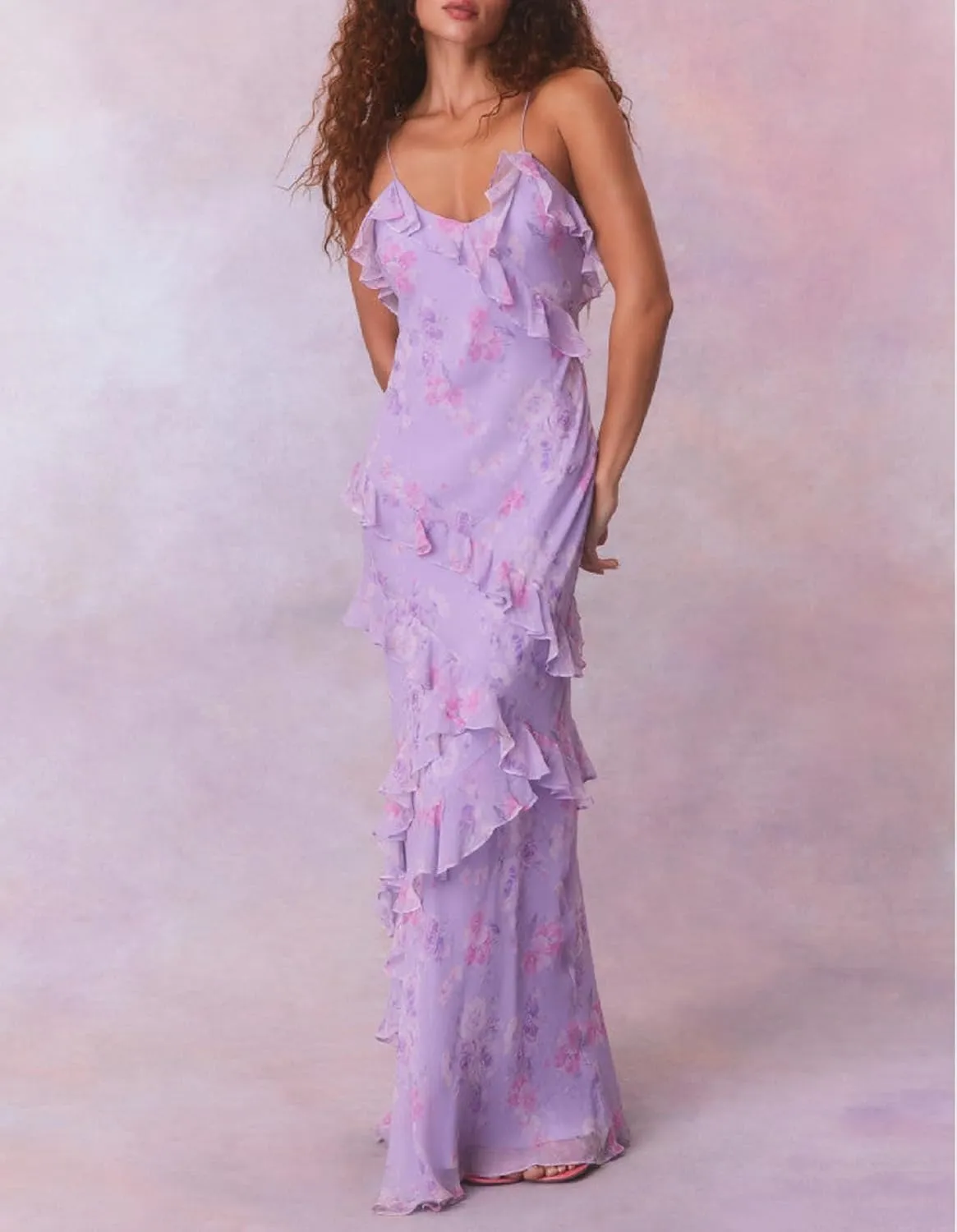 Women Y2K Floral Smocked Maxi Dress V Neck Patchwork Lace Flowy Cami Long Dress Cute Boho Tiered Beach Sundress